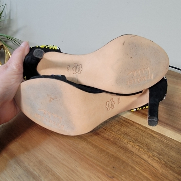 Nicole Miller Beaded Heels Multi Color Seed Bead Black Leather Stiletto Size 7.5 - Picture 13 of 16